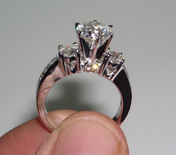 2.75 carats ROUND DIAMONDS RING HEART SET CUSTOMIZED