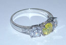 3.35 carats FANCY YELLOW CANARY DIAMOND ring 3 stone