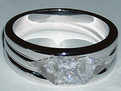Men's ring diamond ring with princess & trilliants ring