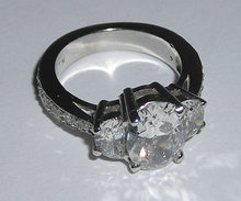 3.51 carats white gold OVAL DIAMOND engagement ring