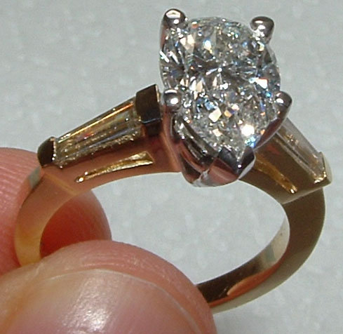 2.61 Ct. Diamonds pear cut ring two tone gold ring new