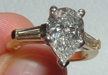 2.61 Ct. Diamonds pear cut ring two tone gold ring new