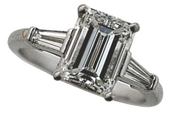 2.35 carats EMERALD CUT diamond engagement ring VVS1 D