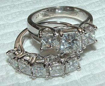 4.5 carat WHITE GOLD DIAMOND RING wedding band VVS