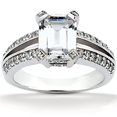 2.6 Ct. Diamonds engagement ring F VS1 big diamond ring