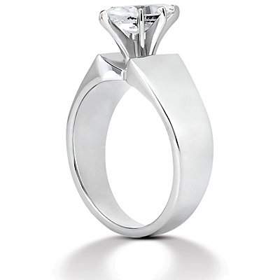Big diamond solitaire ring 2.5 Carats marquise cut gold