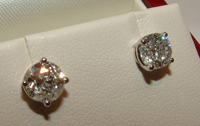 Platinum 2.51 ct. F VVS1 round diamonds stud ear rings