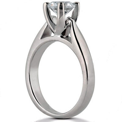 E VVS1 Diamonds 4 prong style 1.01 CT. GOLD ring