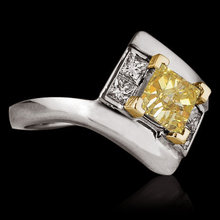 1.51 ct. yellow canary princess cut diamonds ring gold