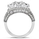 F VS1 diamond three stone engagement ring gold 2.61 ct.