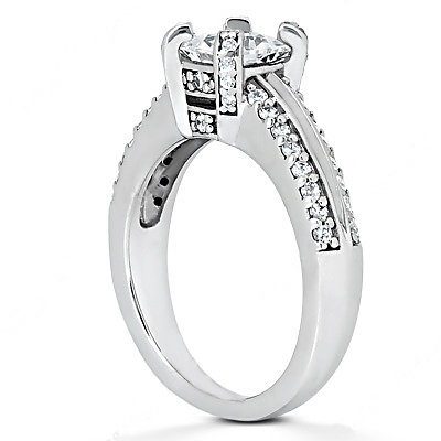 Princess cut diamond engagement ring 2.20 ct. diamonds