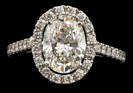 3.25 ct. oval center halo diamond wedding ring gold