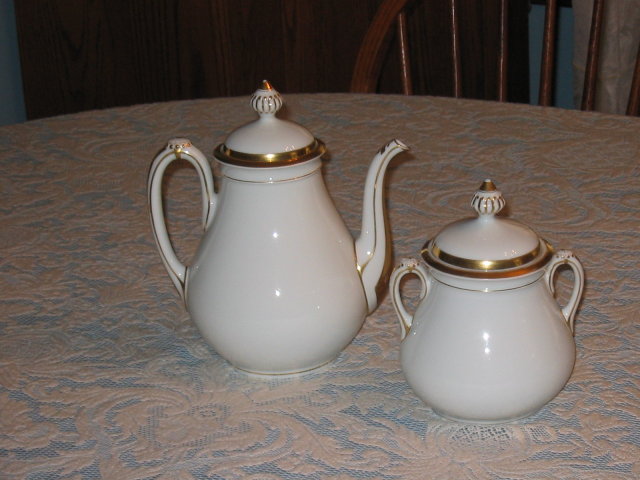 HAVILAND LIMOGES TEAPOT AND SUGAR BOWL