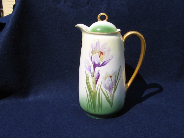 HAND PAINTED CHOCOLATE POT