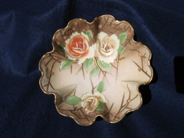 HAND PAINTED NIPPON FOOTED NUT BOWL