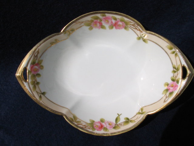 HAND PAINTED NIPPON BOWL