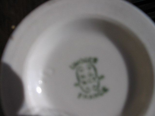 LIMOGES H. PAINTED DRESSER SET