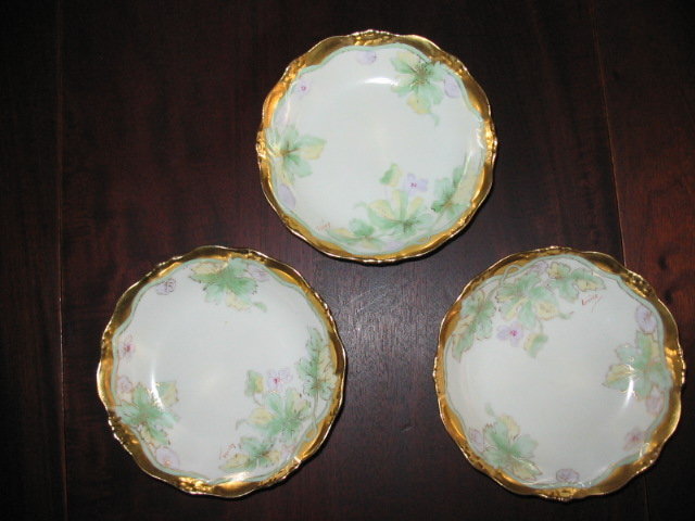 ELITE LIMOGES BERRY BOWL SET