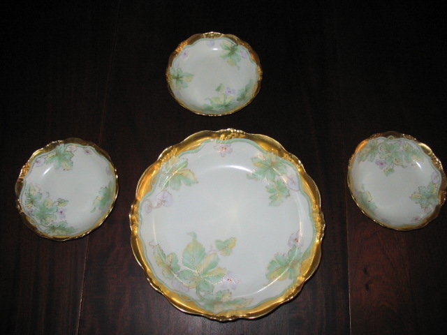 ELITE LIMOGES BERRY BOWL SET