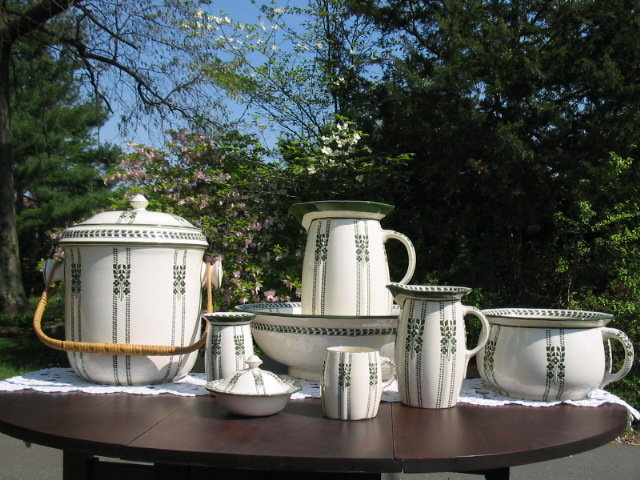 ANTIQUE ROYAL DOULTON WASH SET