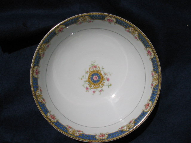 HAVILAND LIMOGES BERRY BOWL SET