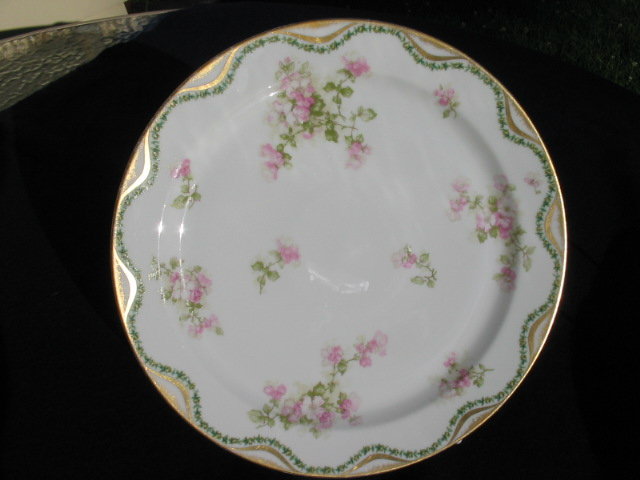 HAVILAND LIMOGES FLORAL CHARGER