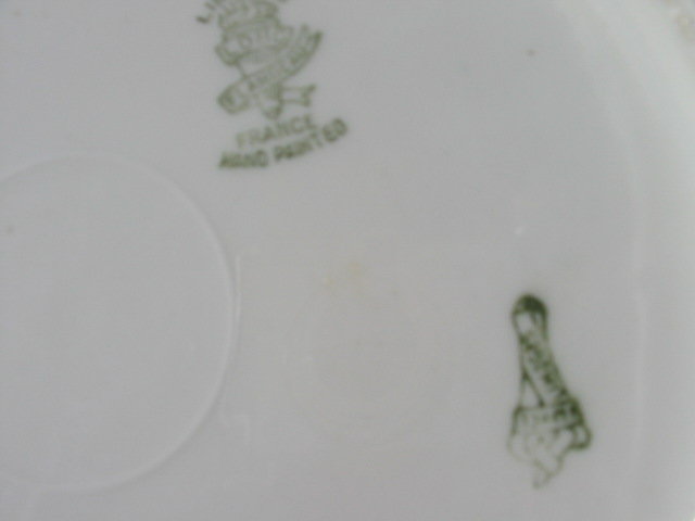 HAND PAINTED LIMOGES PLACQUE