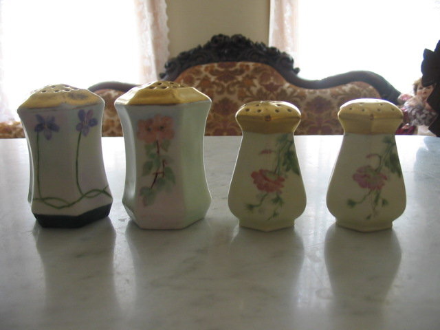 HAND PAINTED C S PRUSSIA SALT AND PEPPER