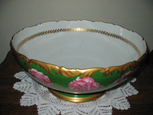 T & V LIMOGES PUNCHBOWL