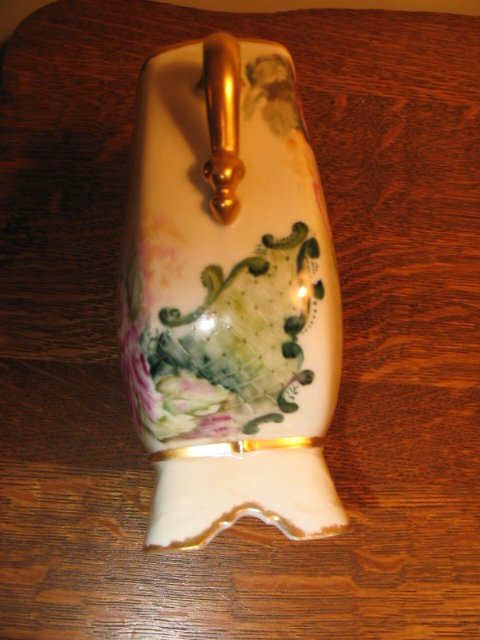 HAND PAINTED ELITE LIMOGES VASE