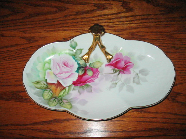 HAND PAINTED LIMOGES ROSES TRAY