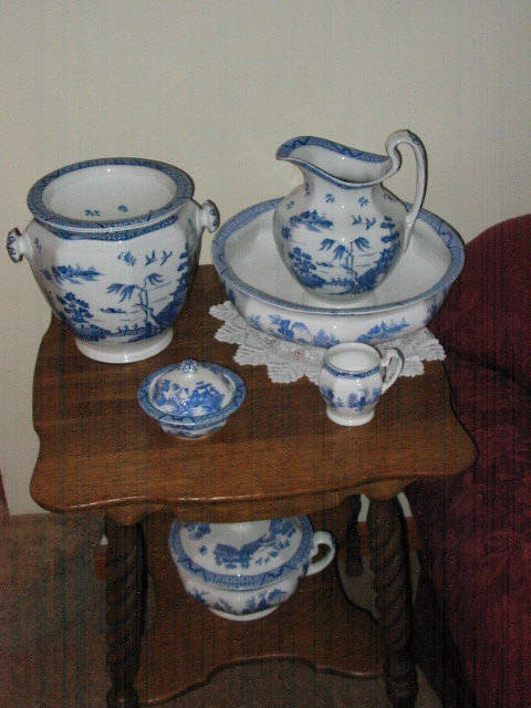 MINT STAFFORDSHIRE WASH SET