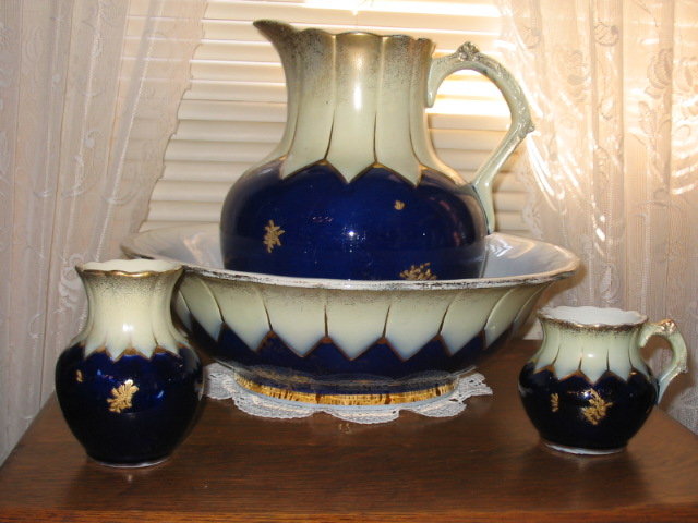 FLOW BLUE STAFFORDSHIRE WASH SET