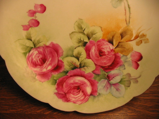 EARLY H. P. LIMOGES CHARGER