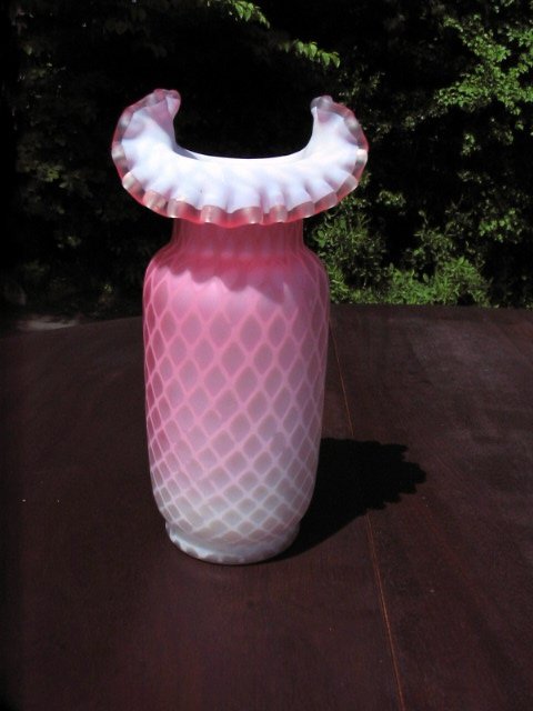 2 PINK QUILTED SATIN GLASS VASES