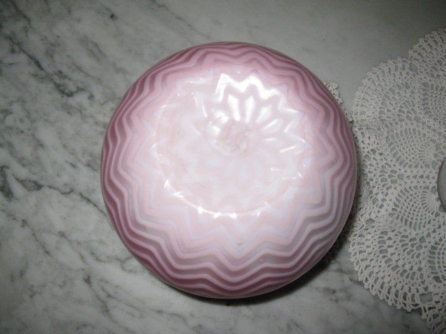 2 PINK QUILTED SATIN GLASS VASES