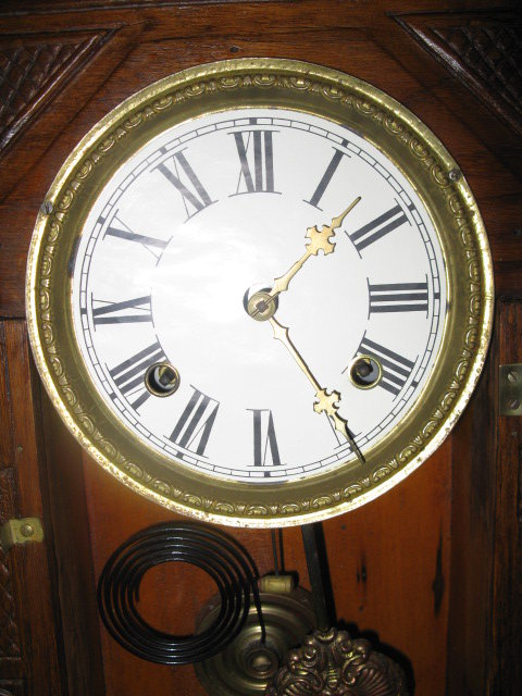 antique waterbury oak shelf clock
