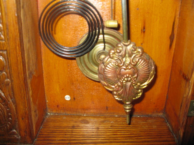 antique waterbury oak shelf clock