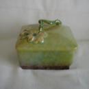Roseville Wincraft Snowberry Cigarette Box