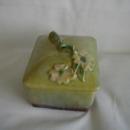 Roseville Wincraft Snowberry Cigarette Box