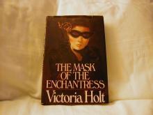The Mask of the Enchantress by Victoria Holt