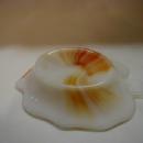 Akro Agate orange/white leaf ashtray