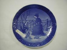 Christmas plate, 1955, Fano Girl