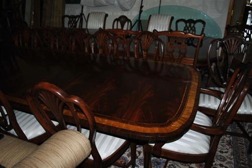 American Large Flaming Mahogany Dining or Conference Table, 10ft. Clipped, Scalloped $10,000 LH-12-10-2L