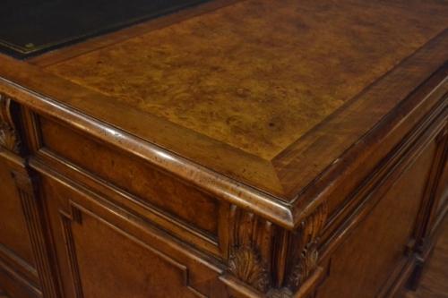 Leighton Hall Return Desk, L Shape, Mahogany Never Used! Retails $12000 LH-3075