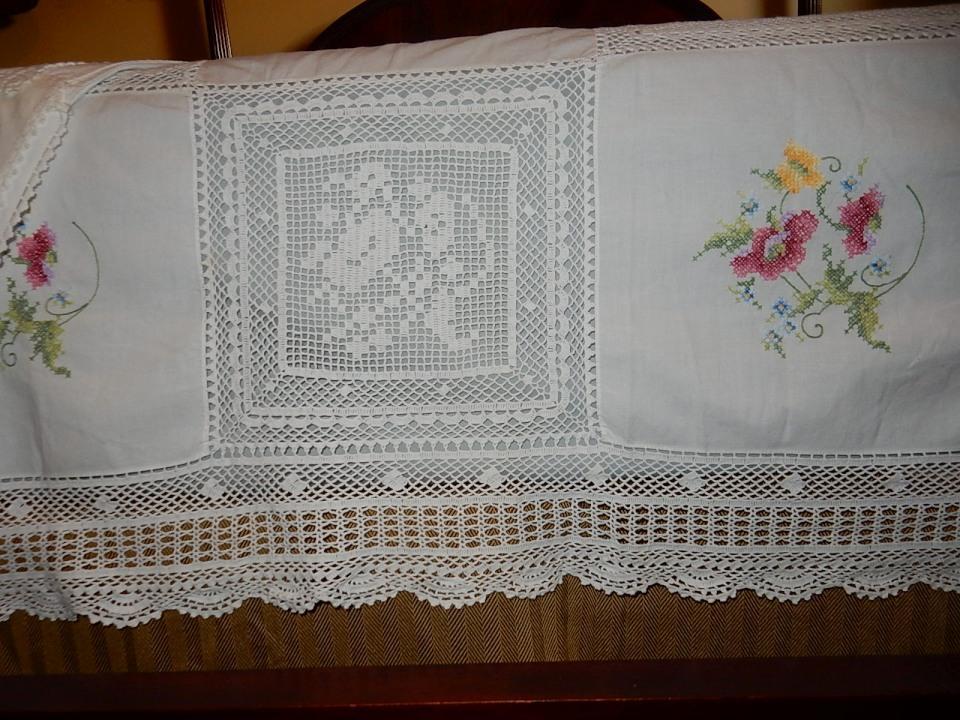 Gorgeous, Vintage, Hand Sewn,Linen,Crotchet Lace,Needlepoint, 6 Piece King Size Bedding Set