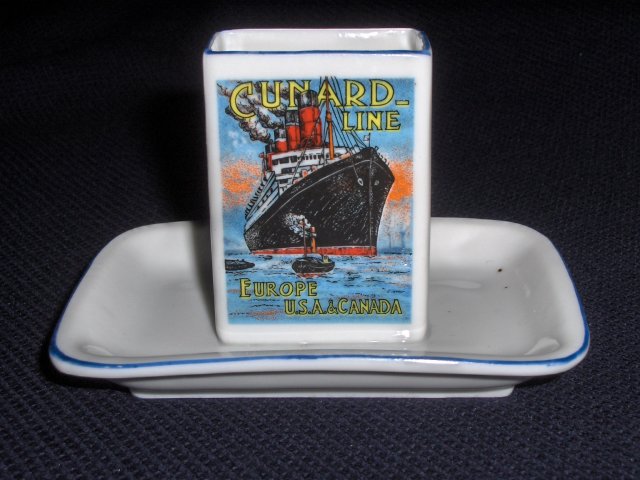 Ashtray/Match holder