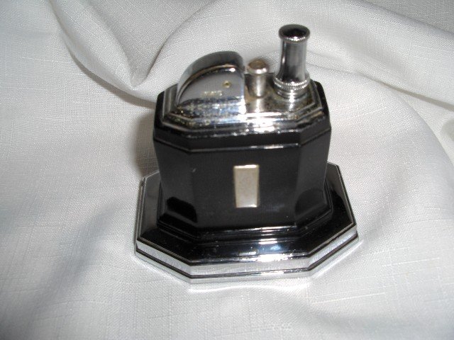Ronson Touch Tip Strike Lighter