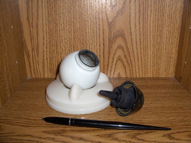 Art Deco Swivodex Zehpyr Glass Inkwell