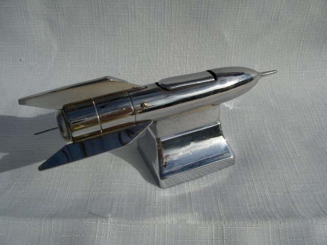 Art Deco Rocket Ship Table Lighter